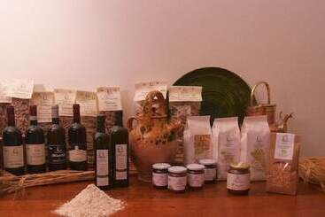 هتل روستایی Bio Agriturismo Il Torrione