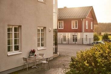 هتل Villa Molnby