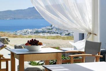 پانسیون Lithos Luxury Rooms
