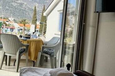 پانسیون Villa Merci Budva