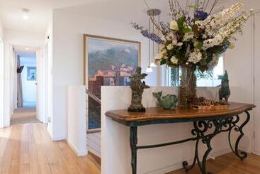 567 Sandy Bay