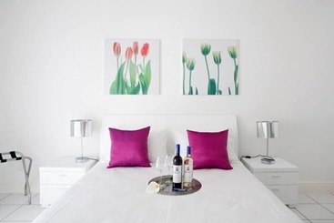 تختخواب و صبحانه Allee Bleue Hospiltality