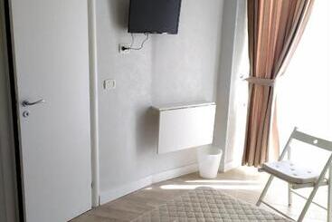 تختخواب و صبحانه Bruno's Historic Home