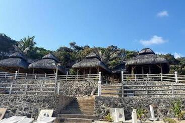 هتل Alta Vista Ilocandia Inc