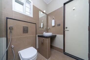 ホテル Hallmark Begumpet By Oyo Rooms