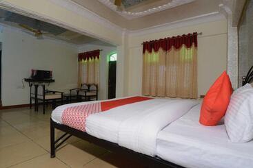 هتل Rani Bagh By Oyo Rooms