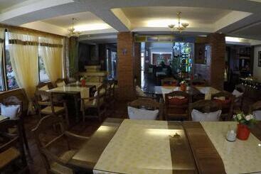هتل The Palacio De Laoag