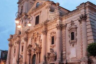 پانسیون La Corte Di Ibla