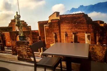 پانسیون Pompei Inn Ruins B&b Luxury Suite