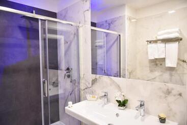 پانسیون Pompei Inn Ruins B&b Luxury Suite