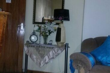 پانسیون The Anchor Guesthouse