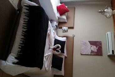 پانسیون The Anchor Guesthouse