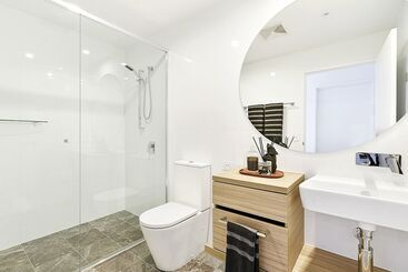 Qube Broadbeach