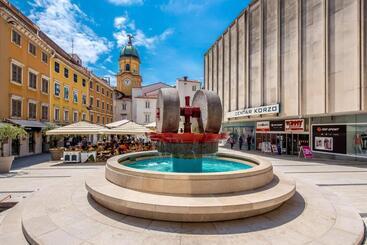 Rijeka Apartments Terra I & Ii