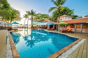 Baan Samui Resort   Sha Extra Plus