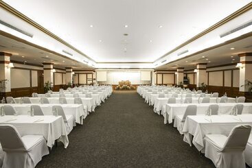Centara Life Hotel Mae Sot