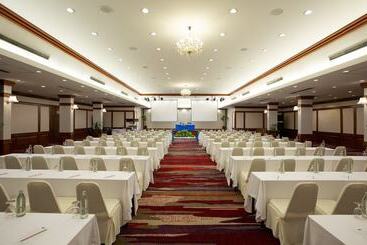 Centara Life Hotel Mae Sot