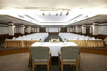 Centara Life Hotel Mae Sot