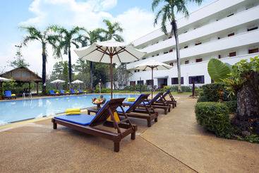 Centara Life Hotel Mae Sot