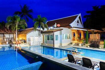 Chaweng Cove Beach Resort
