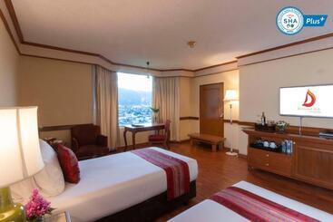 Duangtawan Hotel Chiang Mai  Sha Extra Plus