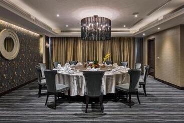 The Carlton Hotel Hsinchu