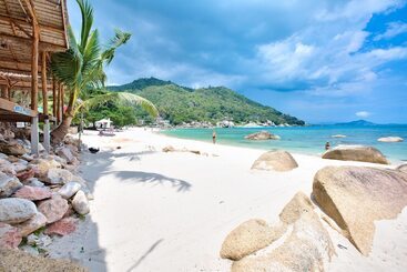 هتل Crystal Bay Yacht Club Beach Resort