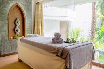 酒店 Holiday Inn Resort Phuket Karon Beach, An Ihg