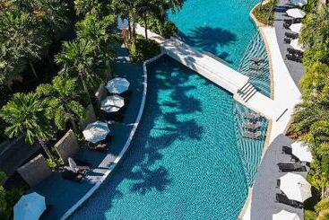 酒店 Holiday Inn Resort Phuket Karon Beach, An Ihg