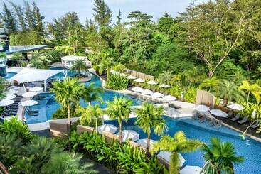 酒店 Holiday Inn Resort Phuket Karon Beach, An Ihg