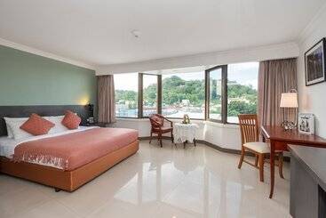 I Pavilion Hotel Phuket Sha Extra Plus