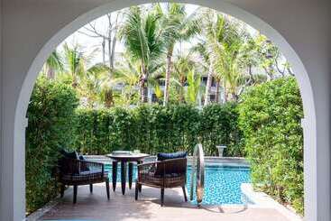 هتل Melia Koh Samui