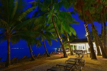 هتل Paradise Beach Resort, Koh Samui   Sha Extra Plus
