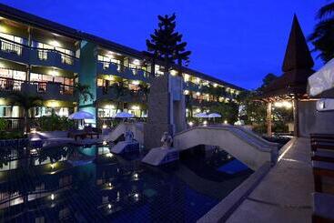 هتل Phuket Island View Resort   Sha Extra Plus