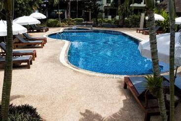 هتل Phuket Island View Resort   Sha Extra Plus