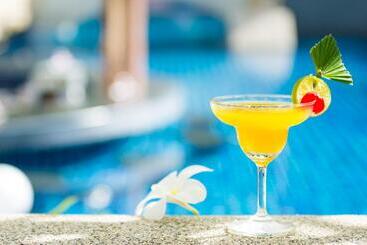 هتل Phuket Island View Resort   Sha Extra Plus