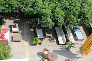 هتل Restaurant Bellevue Au Lac