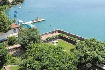 هتل Restaurant Bellevue Au Lac