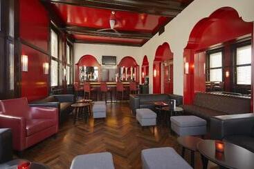 هتل Restaurant Bellevue Au Lac