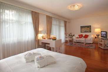 호텔 Villa Sassa