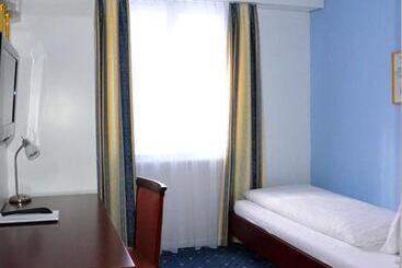 Hotel Weisses Kreuz