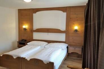 Spalenbrunnen Hotel & Restaurant Basel City Center