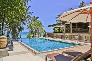 Impiana Beach Front Resort Chaweng Noi, Koh Samui