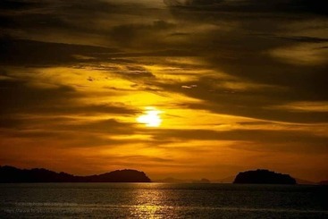 Jansom Beach Resort