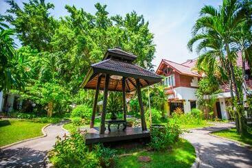 Natural Park Resort