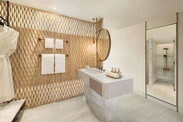 استراحتگاه Centara Reserve Samui