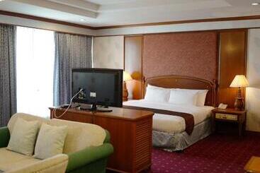 Town In Town Hotel Bangkok - Banguecoque