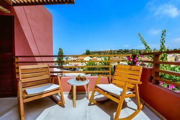 هتل Anais Suites