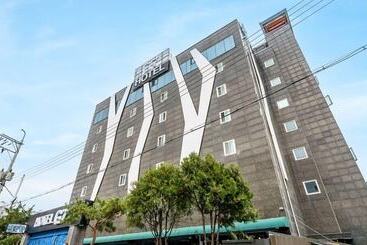 هتل Dongducheon G7
