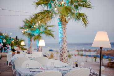 هتل Drymades Inn Resort
